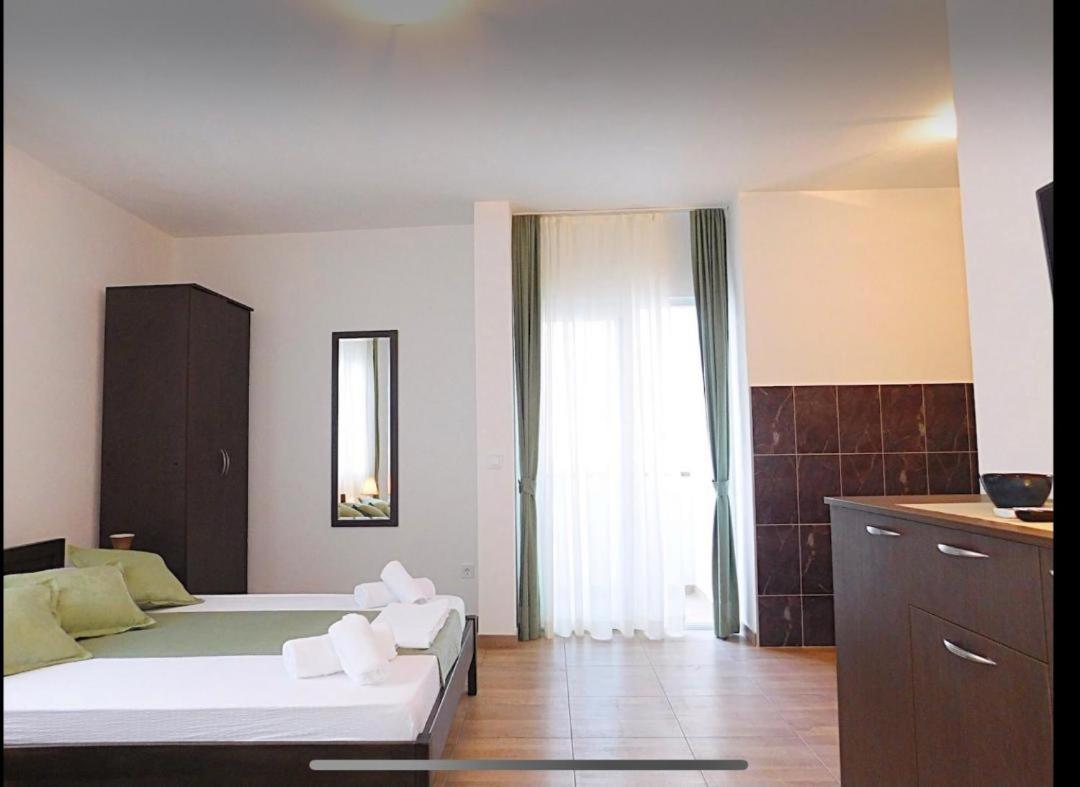 Apartments Lekic Budua Esterno foto