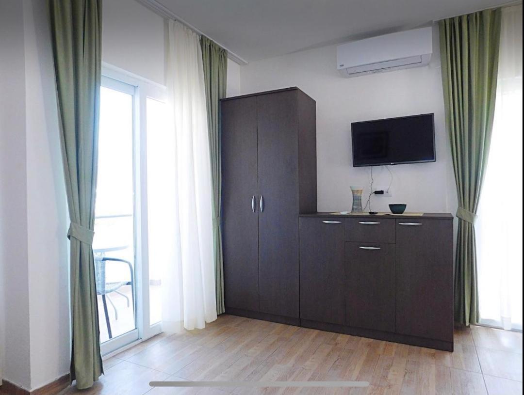 Apartments Lekic Budua Esterno foto
