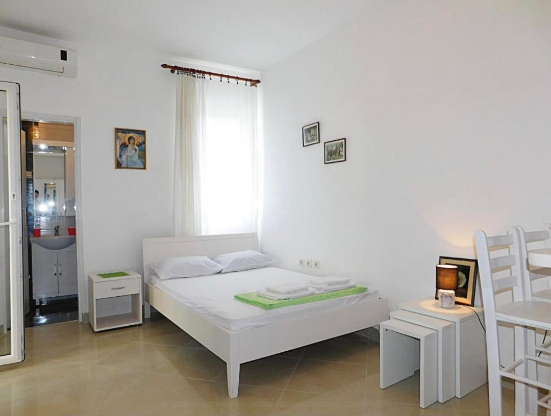 Apartments Lekic Budua Esterno foto