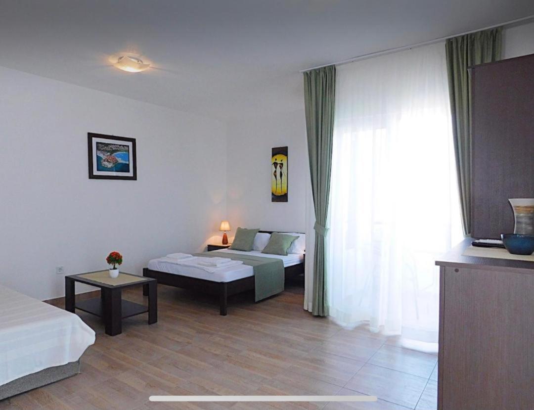 Apartments Lekic Budua Esterno foto